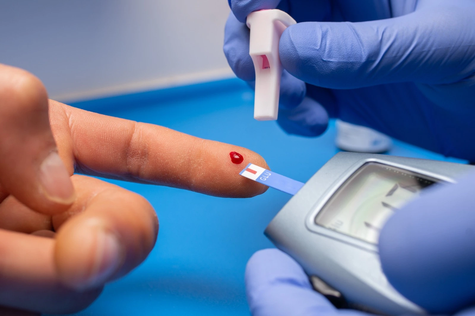 Symptoms of Low Hemoglobin: A Stage-by-Stage Guide to Spotting Them Early